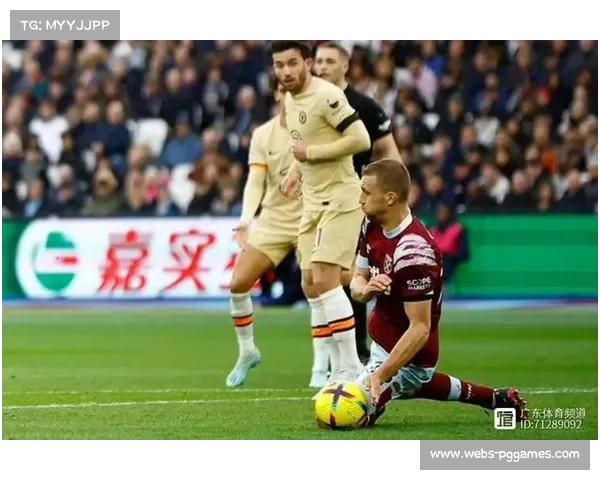 埃弗顿战平桑德兰引争议 裁判漏判手球判罚惹热议